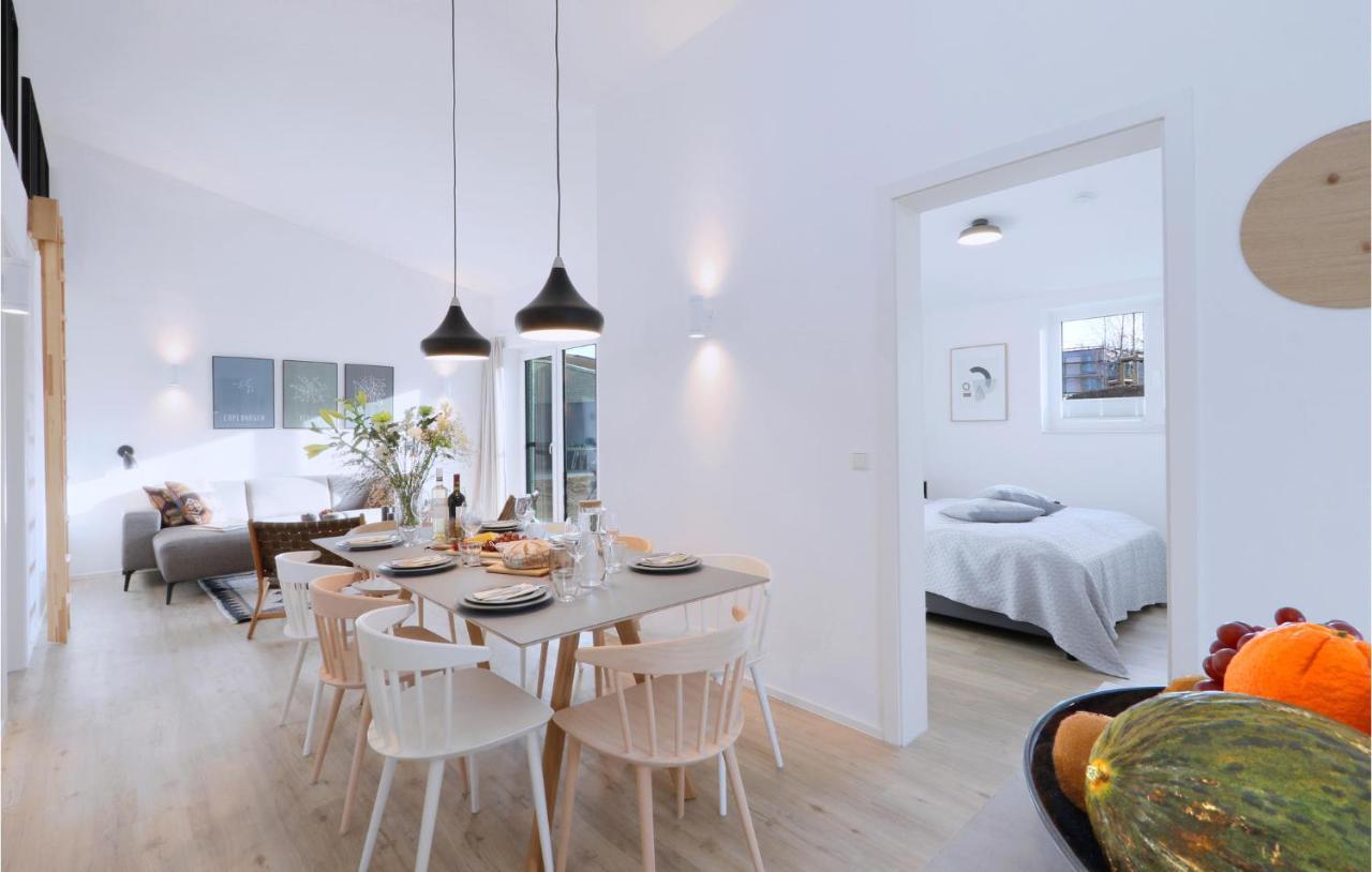 Lovely Home In Lembruch-Duemmer See With Sauna מראה חיצוני תמונה