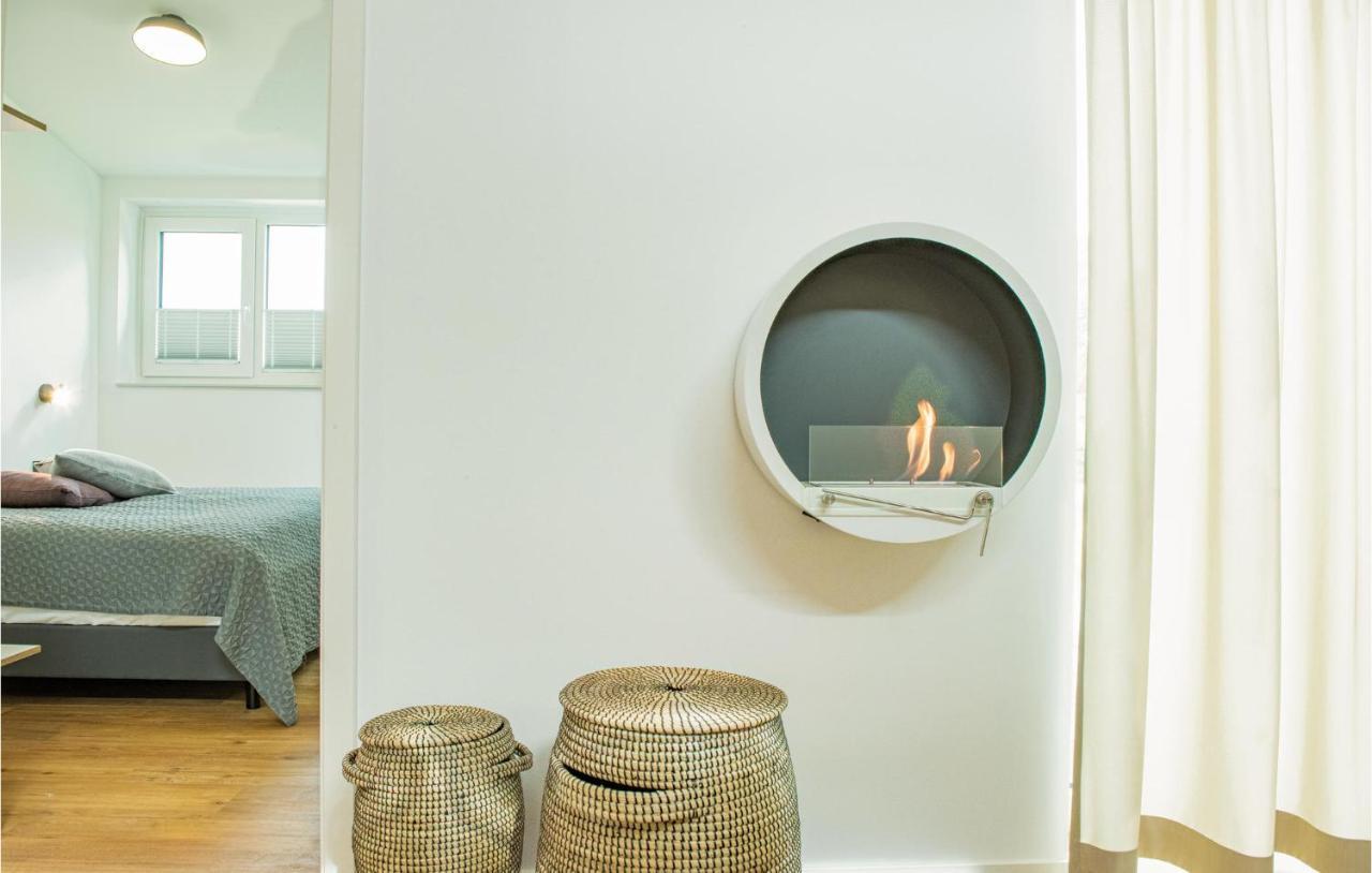 Lovely Home In Lembruch-Duemmer See With Sauna מראה חיצוני תמונה